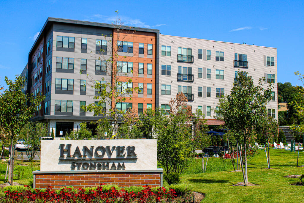 The entrance to apartment building Hanover Stoneham