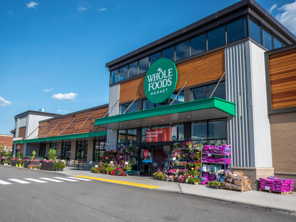 Lakeway Commons Whole Foods