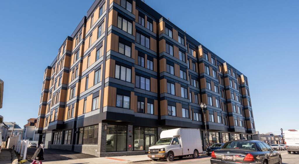 The 600 Everett exterior completed